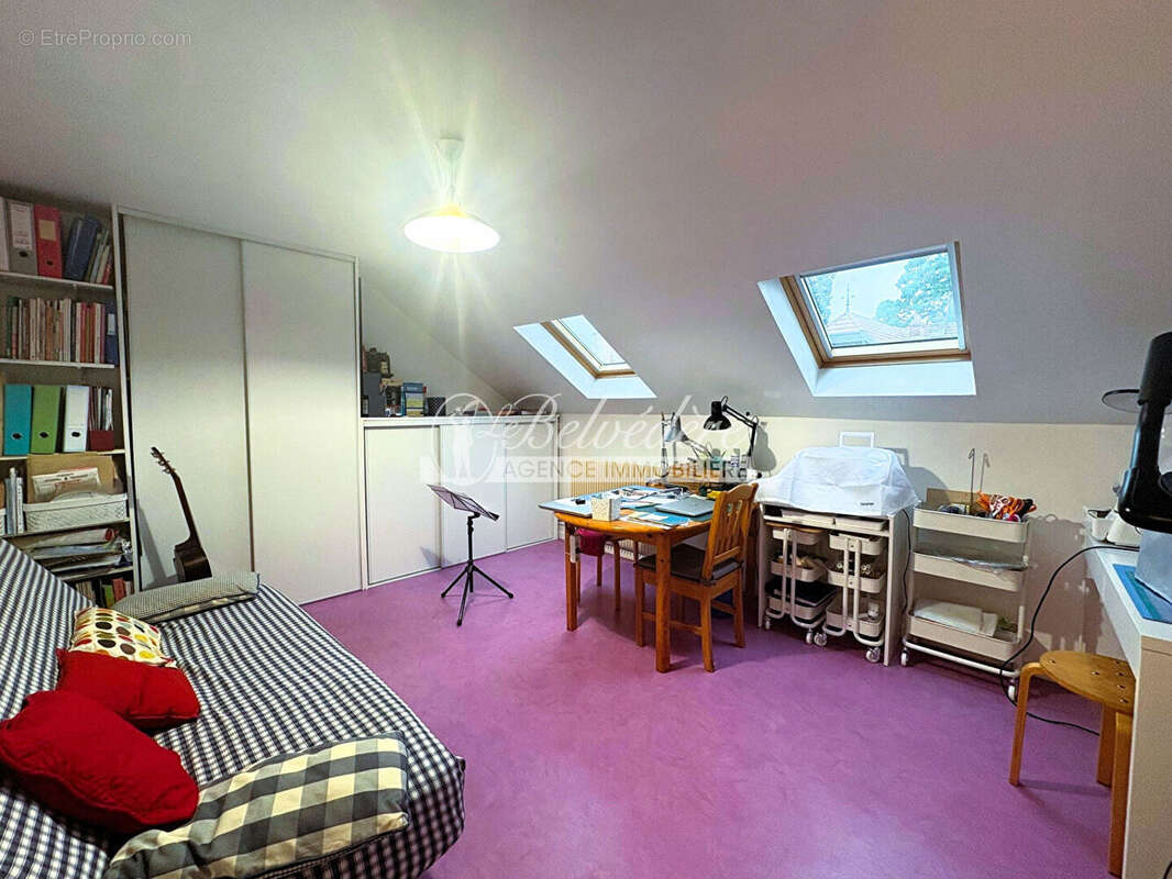 Maison à SAINT-LEU-LA-FORET