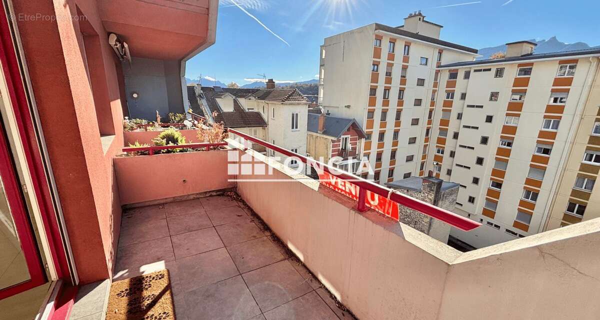 Appartement à AIX-LES-BAINS