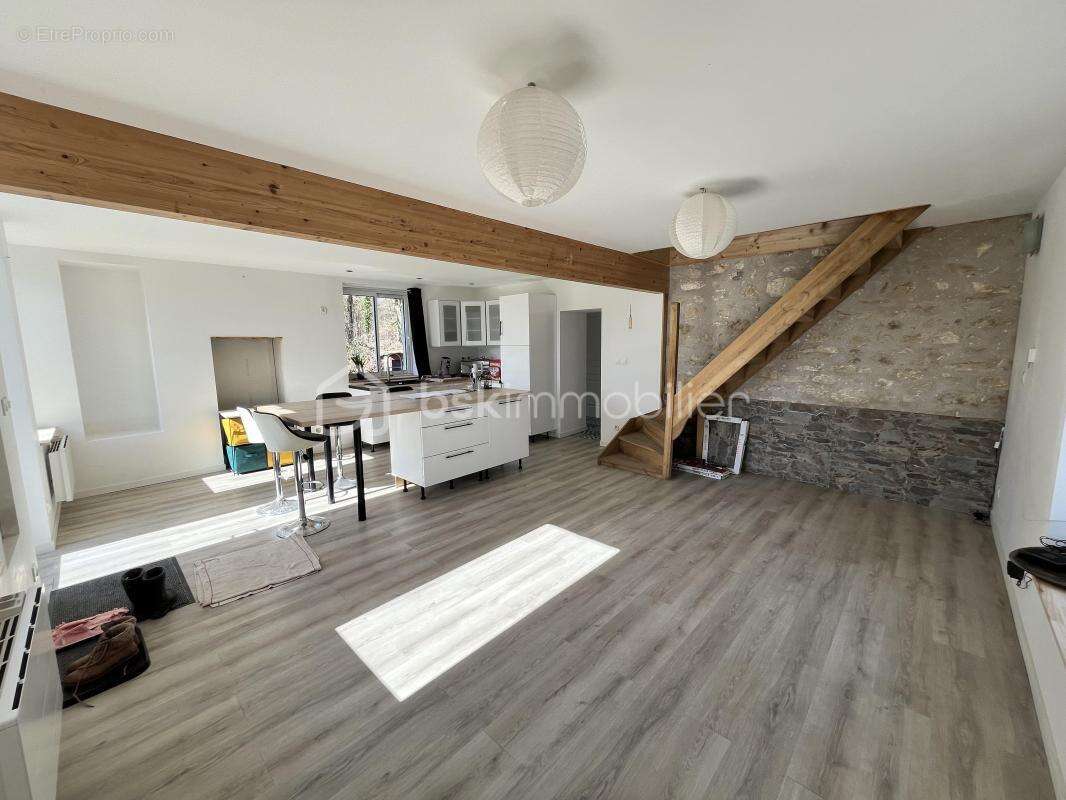 Superbe maison de campagne fraîchement rénovée sur son magnifique terrain au cœur de la forêt - photo 5