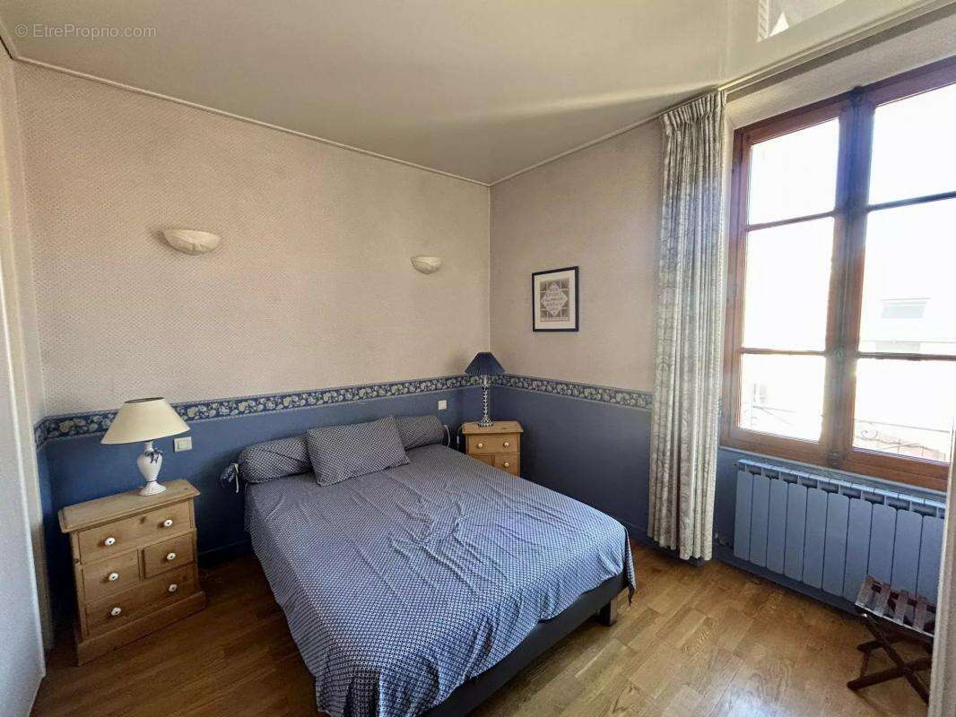 Appartement à AIX-LES-BAINS