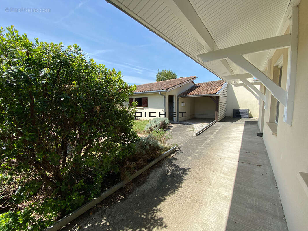 Maison à LIBOURNE