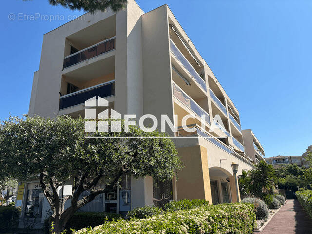 Appartement à LE CANNET