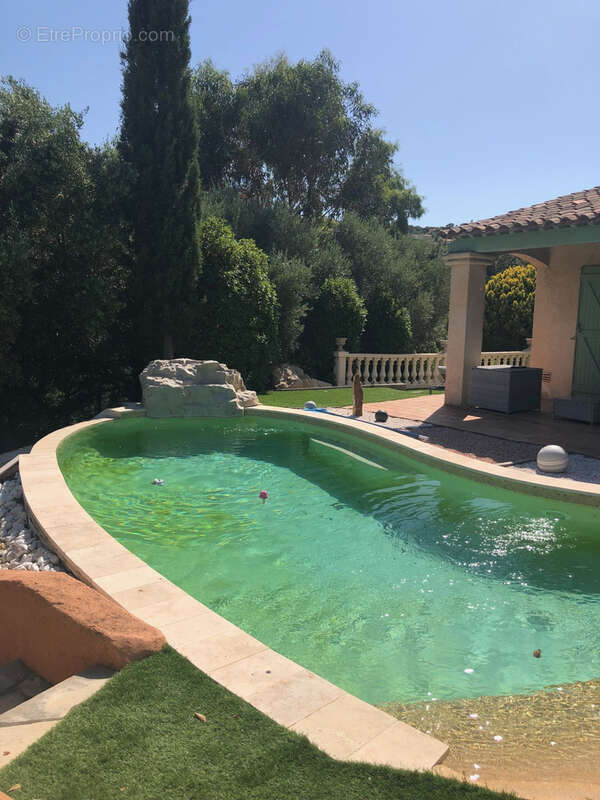 Maison à vendre 4 pièces LES ISSAMBRES (83) - photo 8