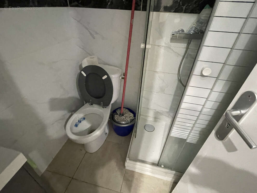 Appartement à MARSEILLE-3E