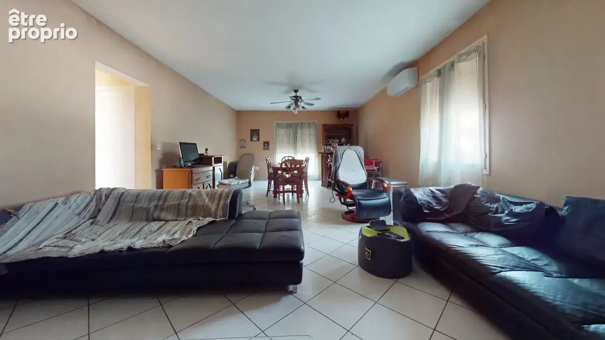 Grande maison avec 2 500 m² de terrain - Cugnaux - photo 15