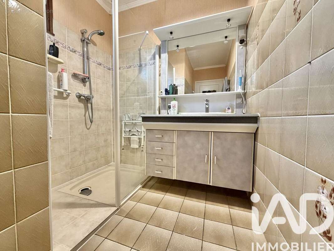 Photo 9 - Maison à LITHAIRE