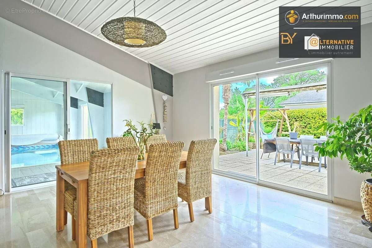 Maison à ARGENTRE-DU-PLESSIS