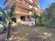 Appartement à SAINT-LAURENT-DU-VAR