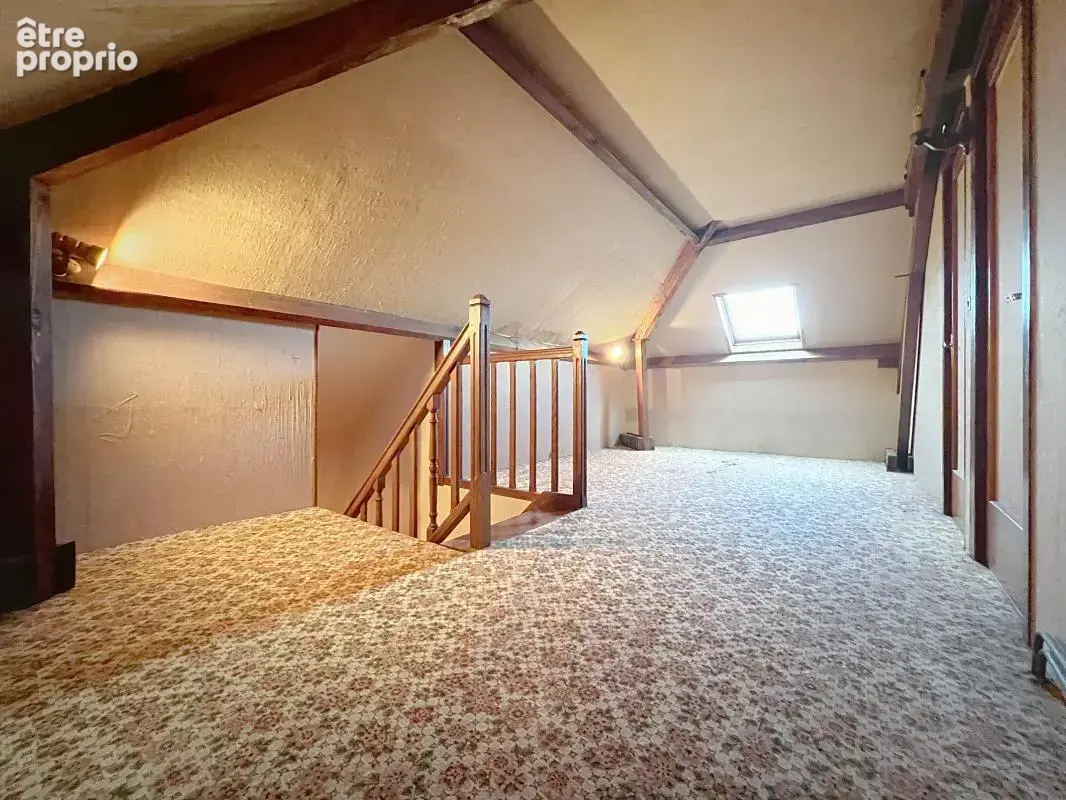  Maison familiale de 142 m² sur sous-sol total et terrain arboré de 2120 m² sans vis-à-vis !  - photo 7