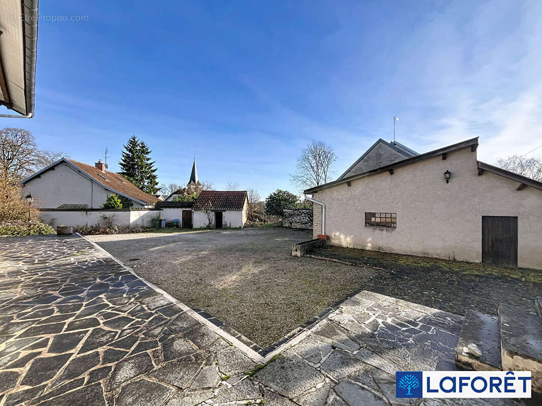 Maison à VILLEY-SUR-TILLE