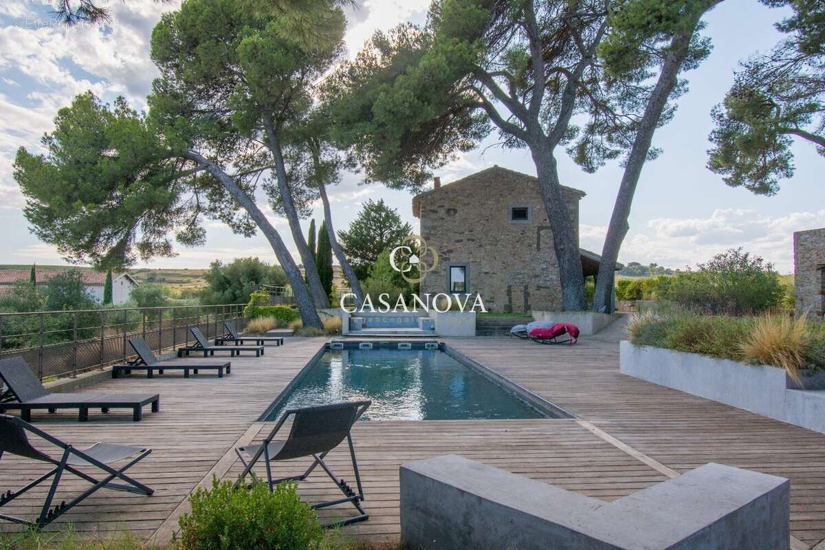 15 min de PEZENAS Magnifique mas rénové 300 m² habitables idéal pour chambres d'hôtes - photo 5