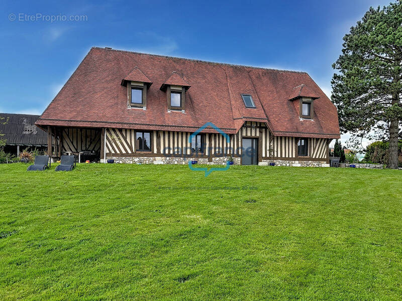 Maison à LA NEUVILLE-CHANT-D'OISEL