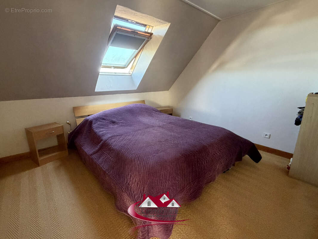 Maison à HOUDAN