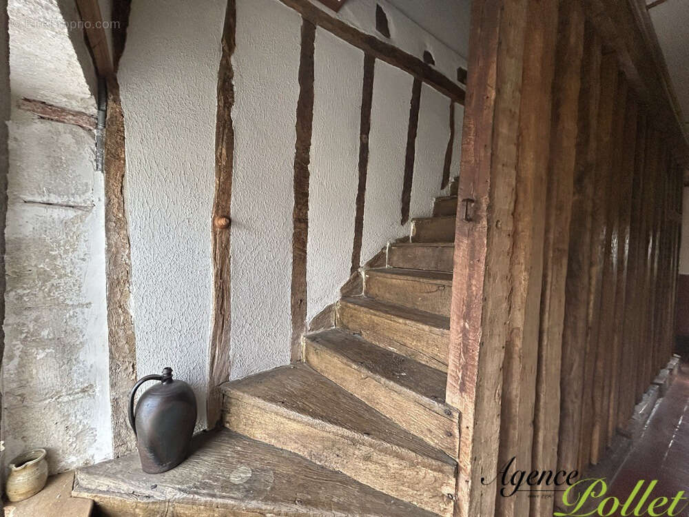 Maison à POILLY-LEZ-GIEN