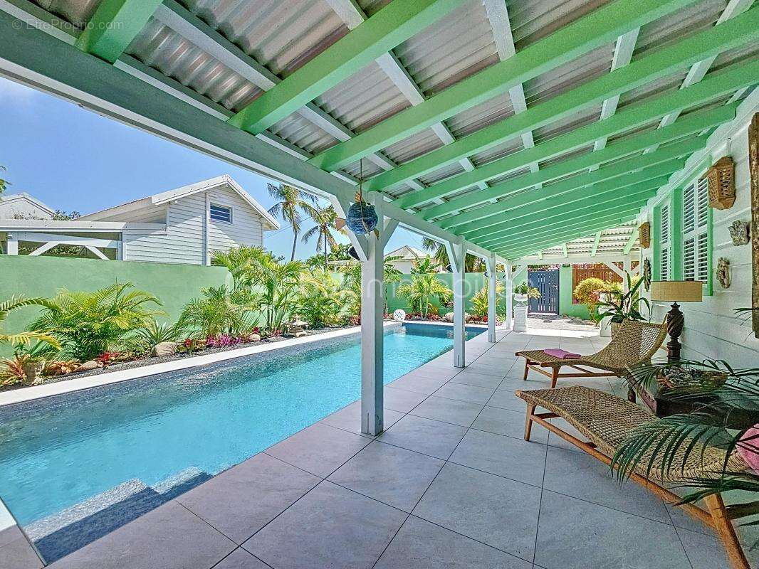 Maison à SAINT-FRANCOIS