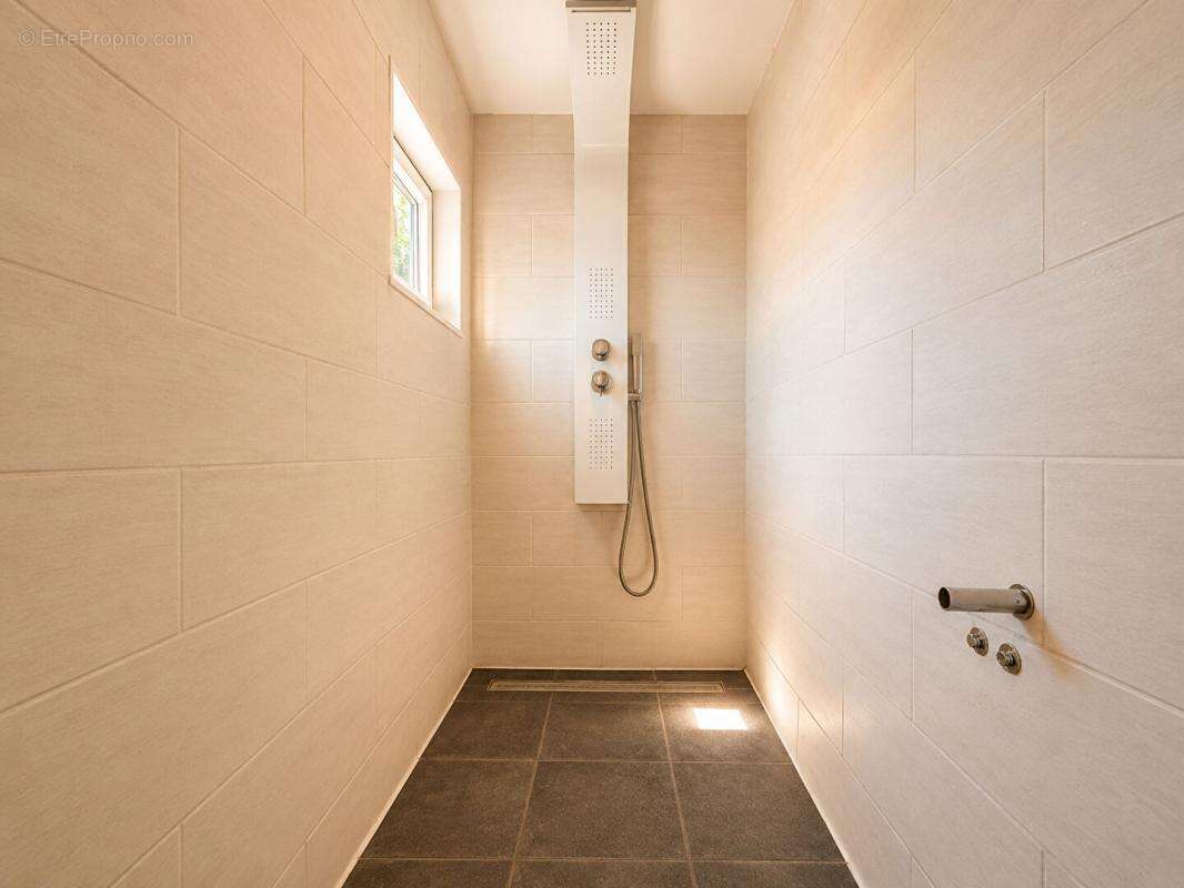 Vente Maison 190m2 BORDEAUX (33800) - photo 12