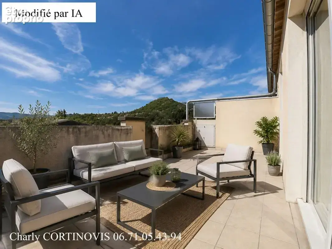 À vendre - T2 de 39 m² avec grande TERRASSE et GARAGE - photo 12