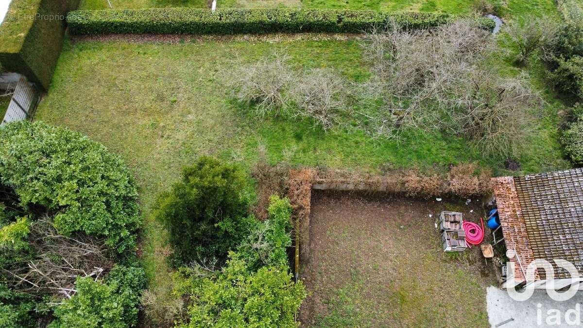 Photo 6 - Terrain à BESSAY-SUR-ALLIER