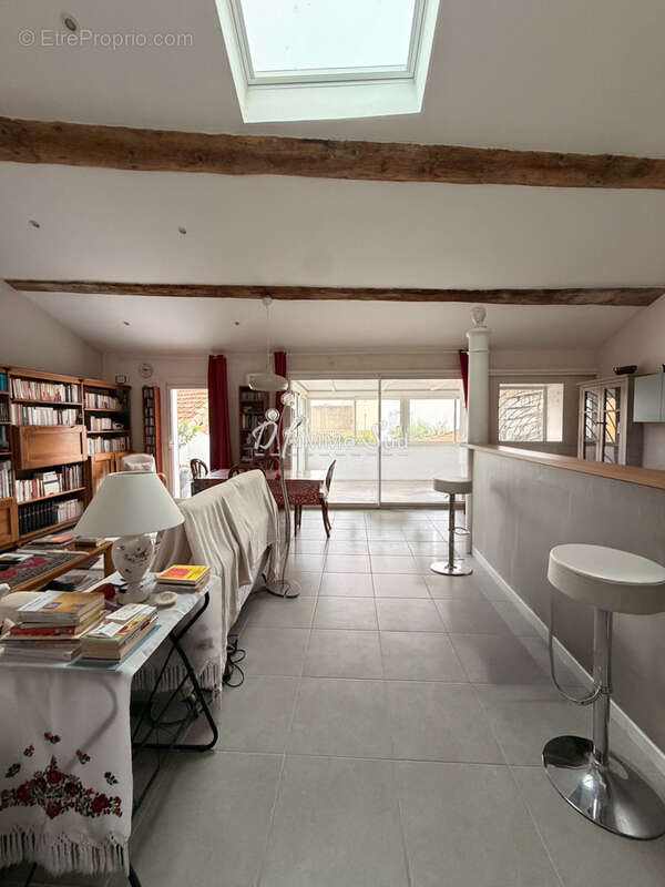Coup de coeur assure ! vaste maison vigneronne au charme preserve-tres grand garage-quartier lacroix - photo 5