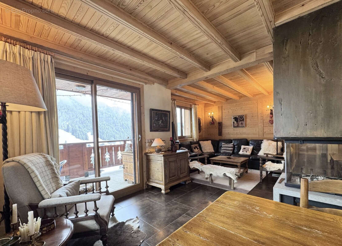 La clusaz - magnifique chalet - rare a la vente - photo 3