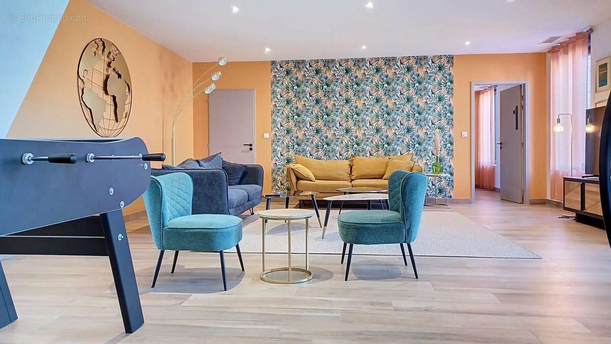 Appartement 350 m² à Albi  - photo 4