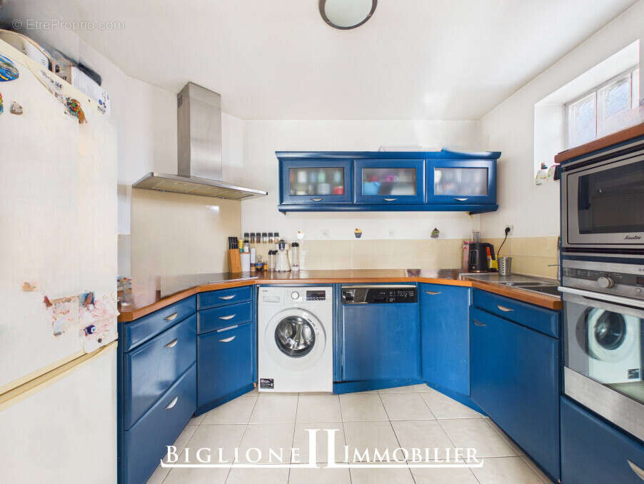 Appartement à VAUJOURS