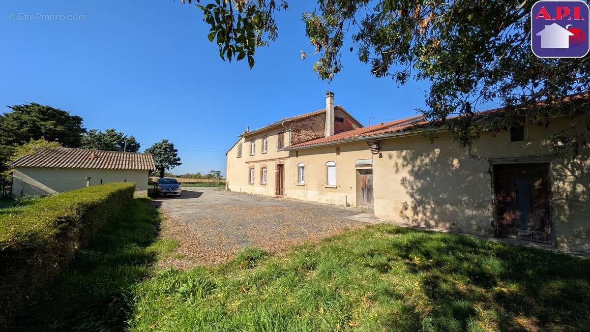 Maison à LABASTIDE-BEAUVOIR