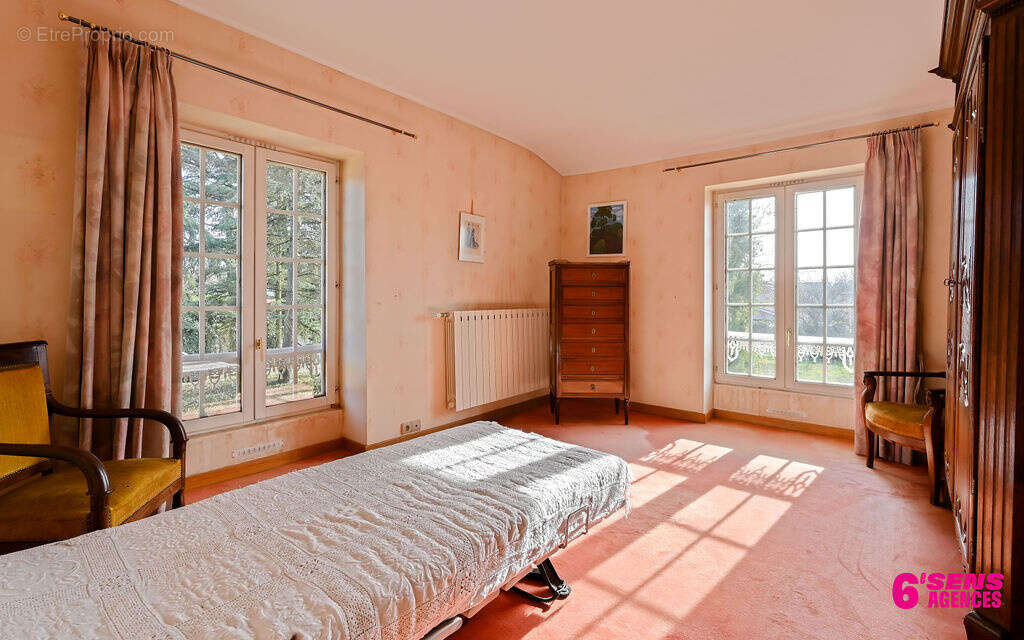 Maison à FRANCHEVILLE