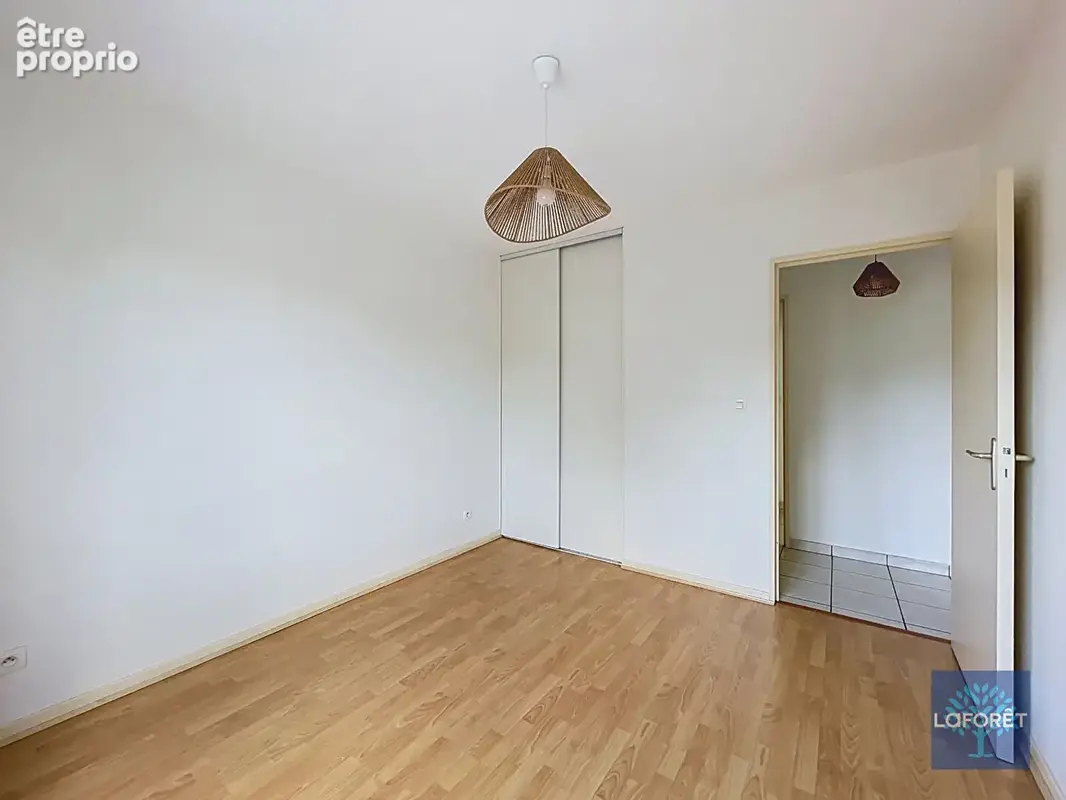Appartement Neuville Sur Saone 4 pièce(s) 85.5m2 - photo 9