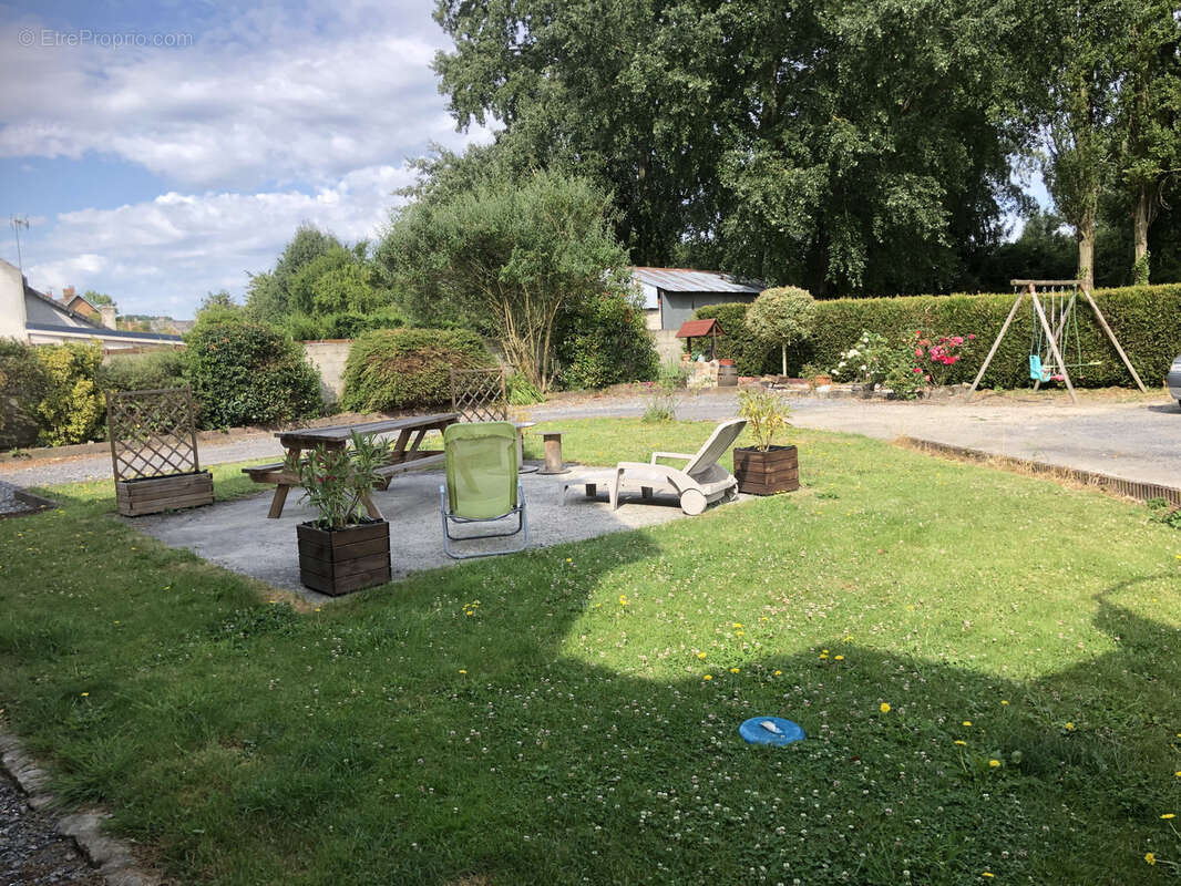 Maison Familiale 163,67 m2 AXE NOYON - CHAUNY - photo 2