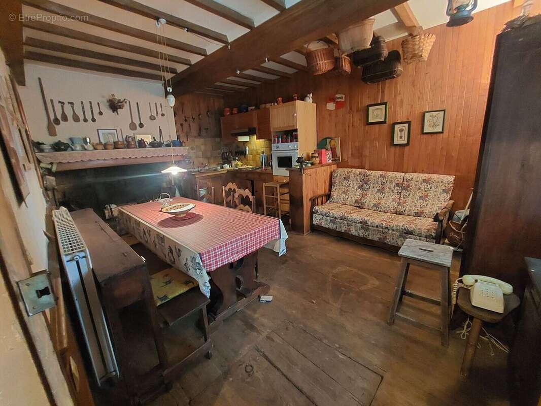 Maison en pierres à un petit prix secteur "proche aspet"... - photo 6
