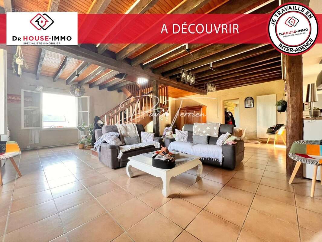 Maison à VAYRES