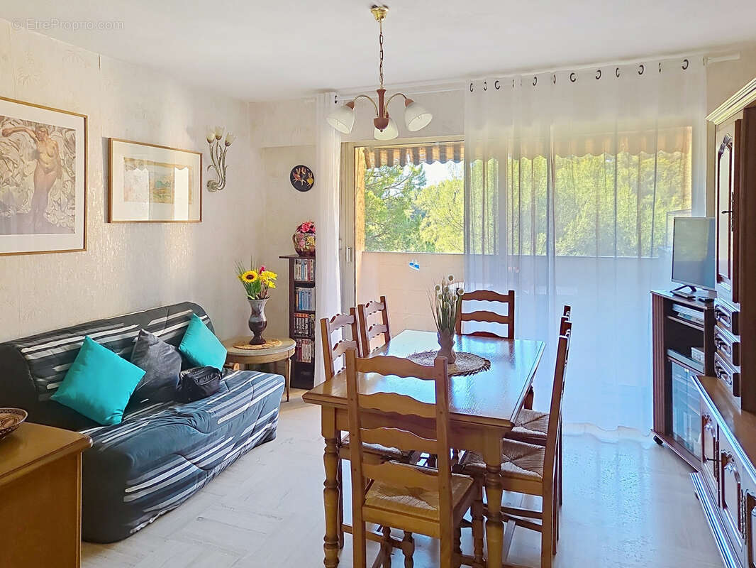 Appartement à VENCE