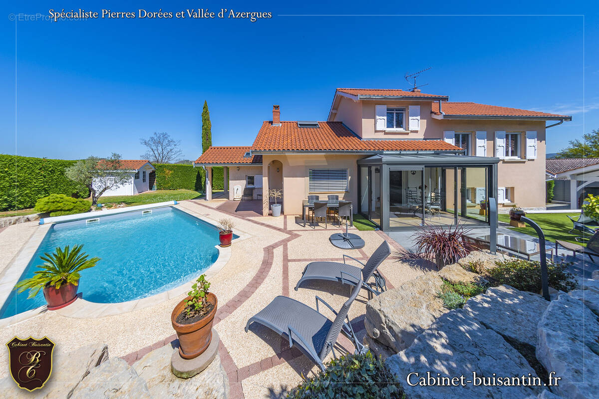 Maison à SAINT-GERMAIN-SUR-L'ARBRESLE