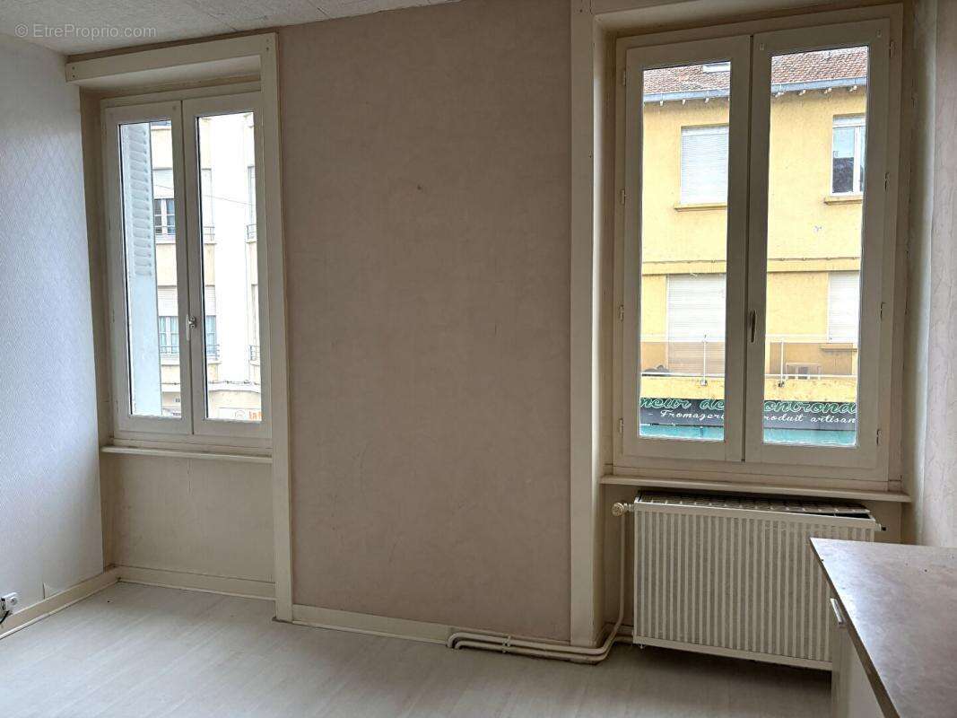 Appartement Montrond Les Bains 3 pièce(s) 80.760 m2 - photo 8