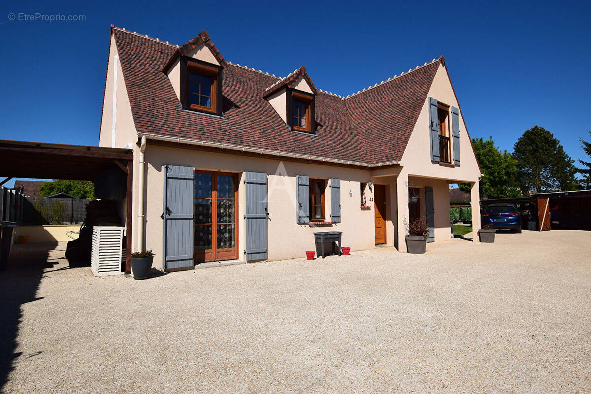 Maison à RAMPILLON
