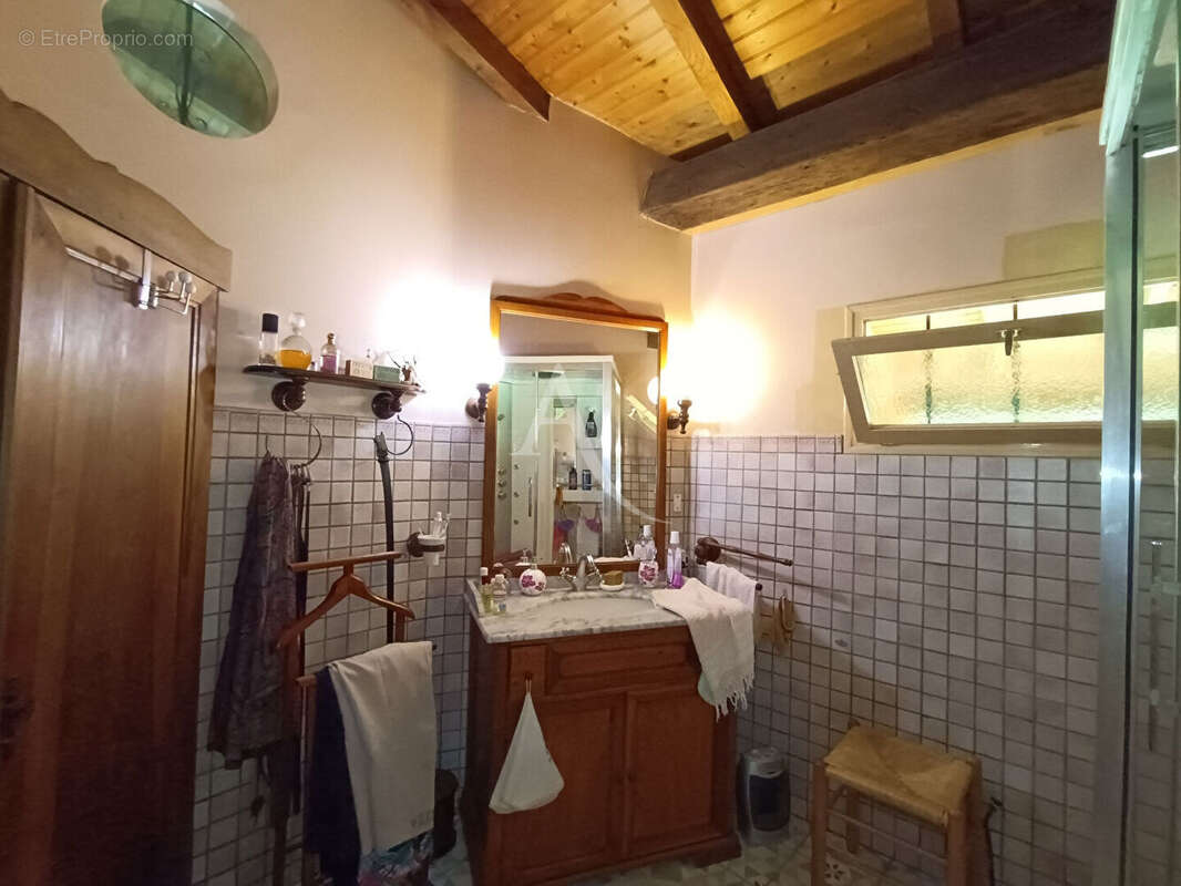 Maison à SAINT-NAZAIRE-SUR-CHARENTE