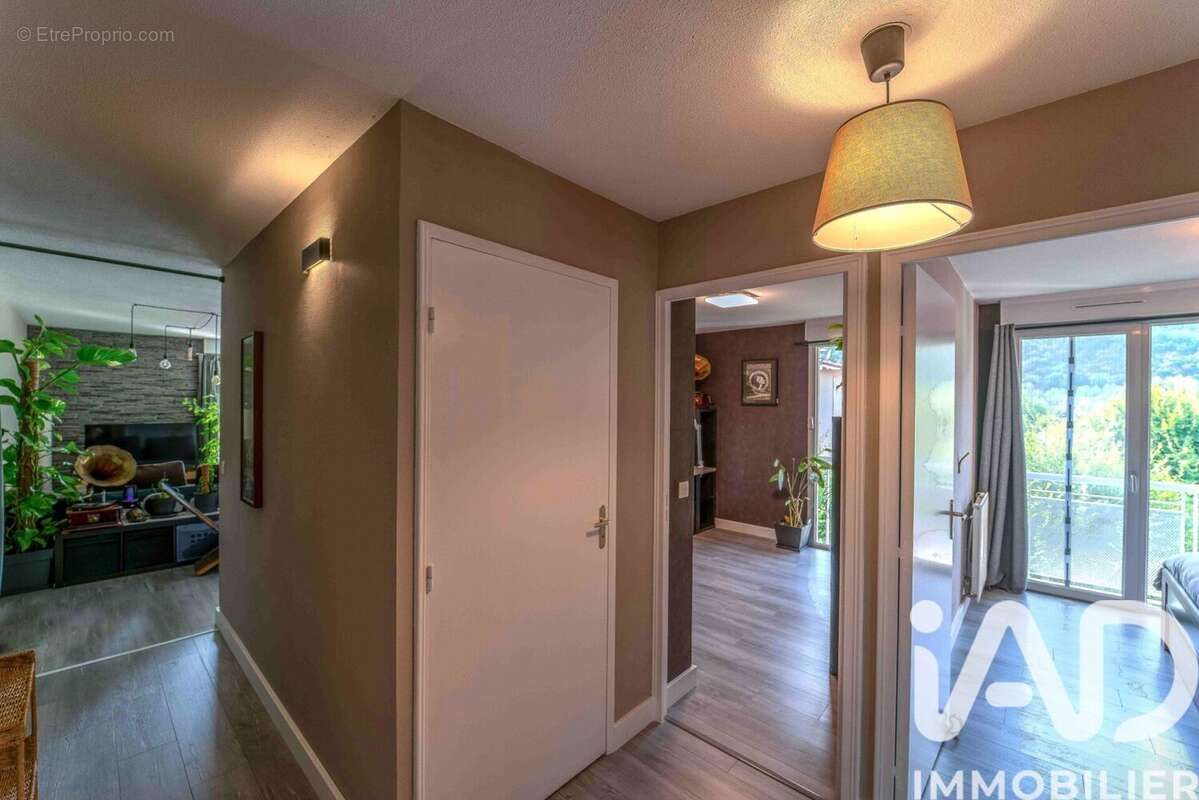 Photo 7 - Appartement à VIF