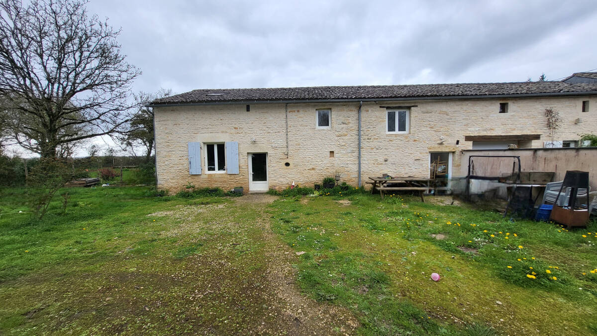 Maison à SAINTE-SOLINE