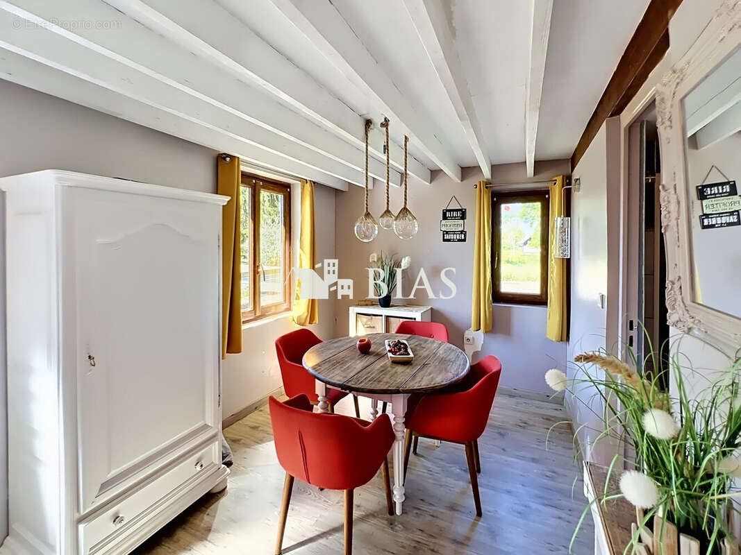 Maison 65 m² à Bernay  - photo 4