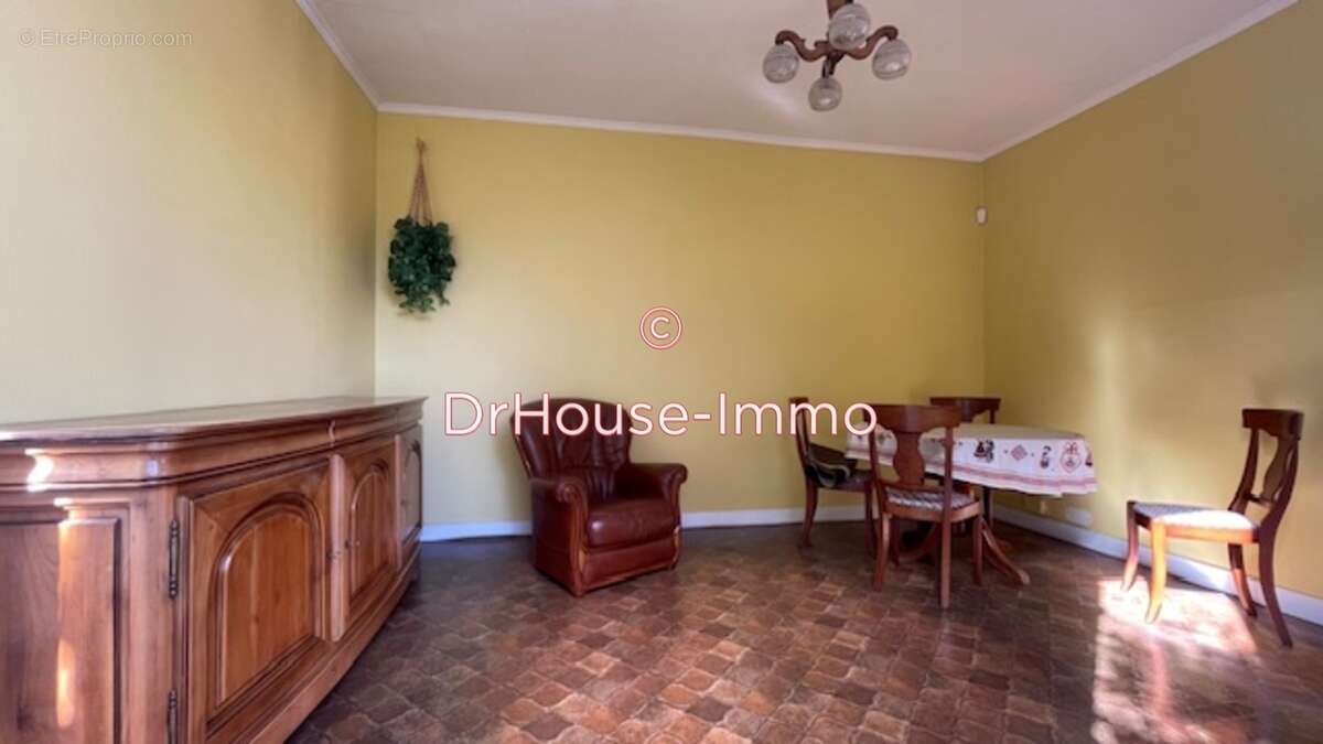 Maison à VILLEMOMBLE