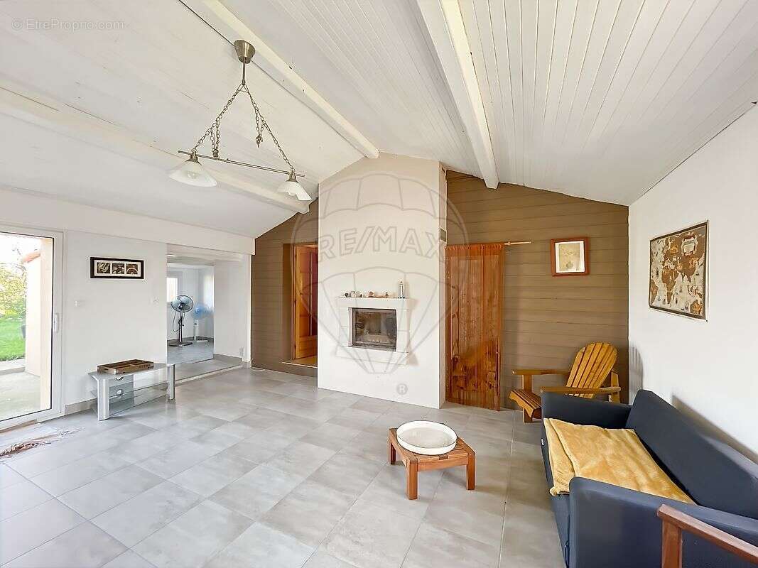 Maison à SAINTE-PAZANNE