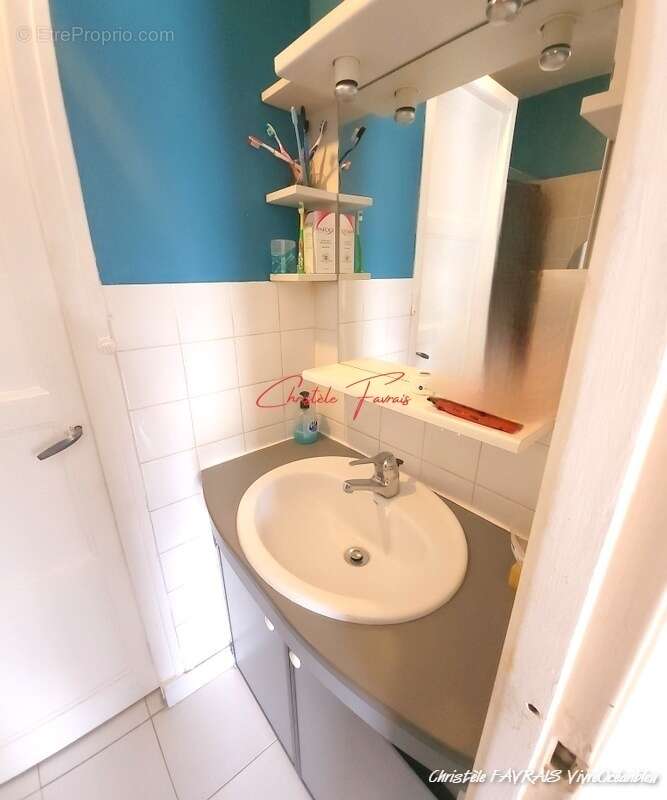 Maison à LOUVIGNE-DU-DESERT