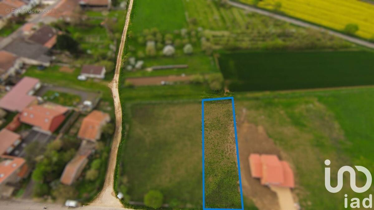 Photo 1 - Terrain à PUXIEUX