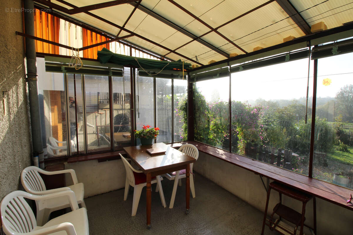 Maison à LA BATIE-MONTGASCON