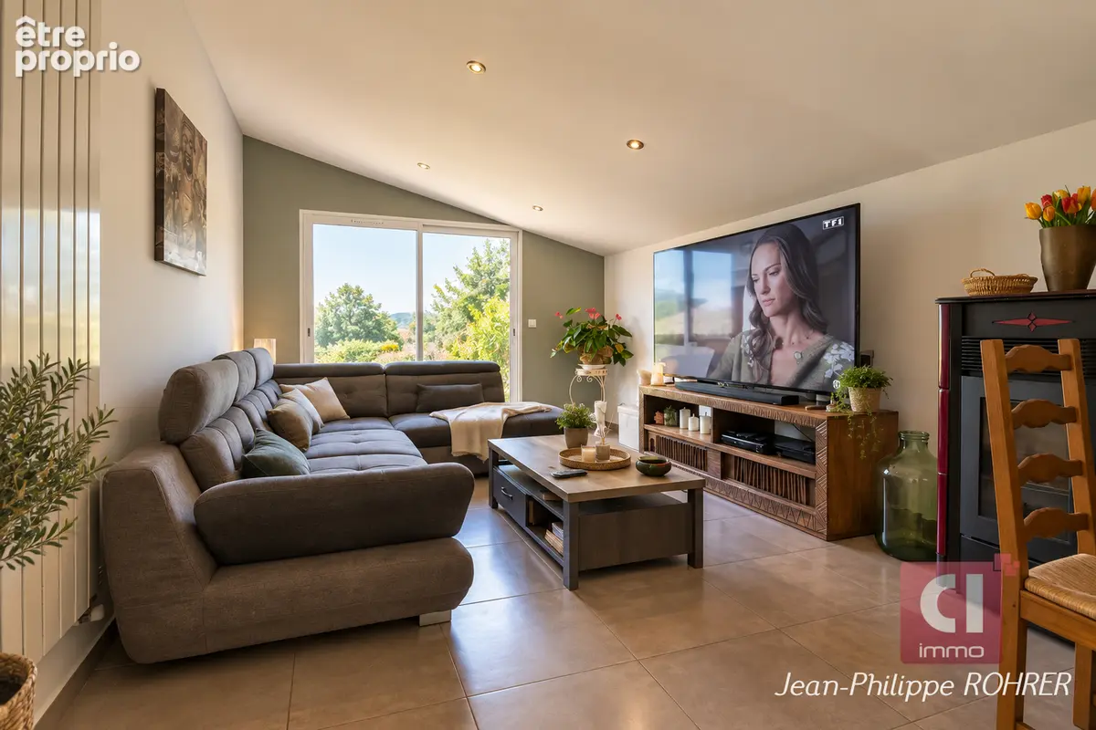 Maison récente 4 pièces avec piscine à vendre à Besse-sur-Issole - photo 5