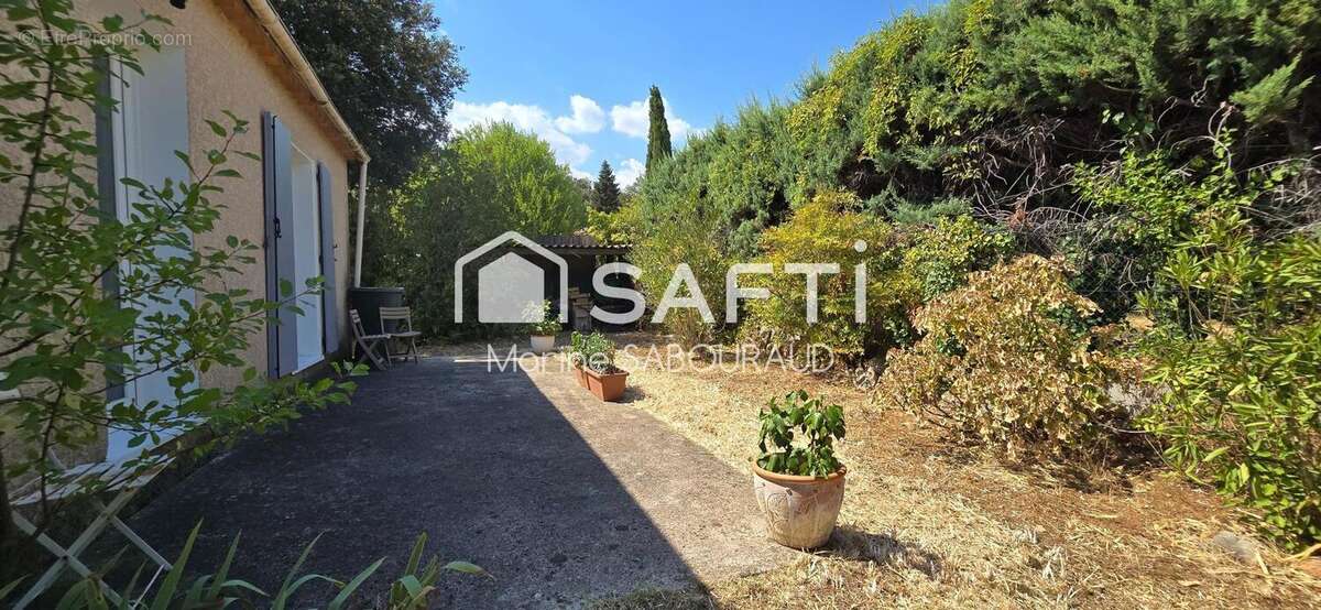 Photo 2 - Maison à BRIGNOLES