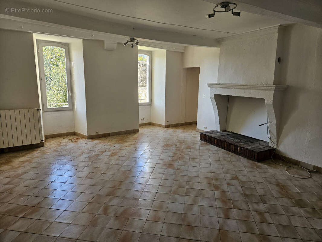 Maison à CASTELMORON-D'ALBRET