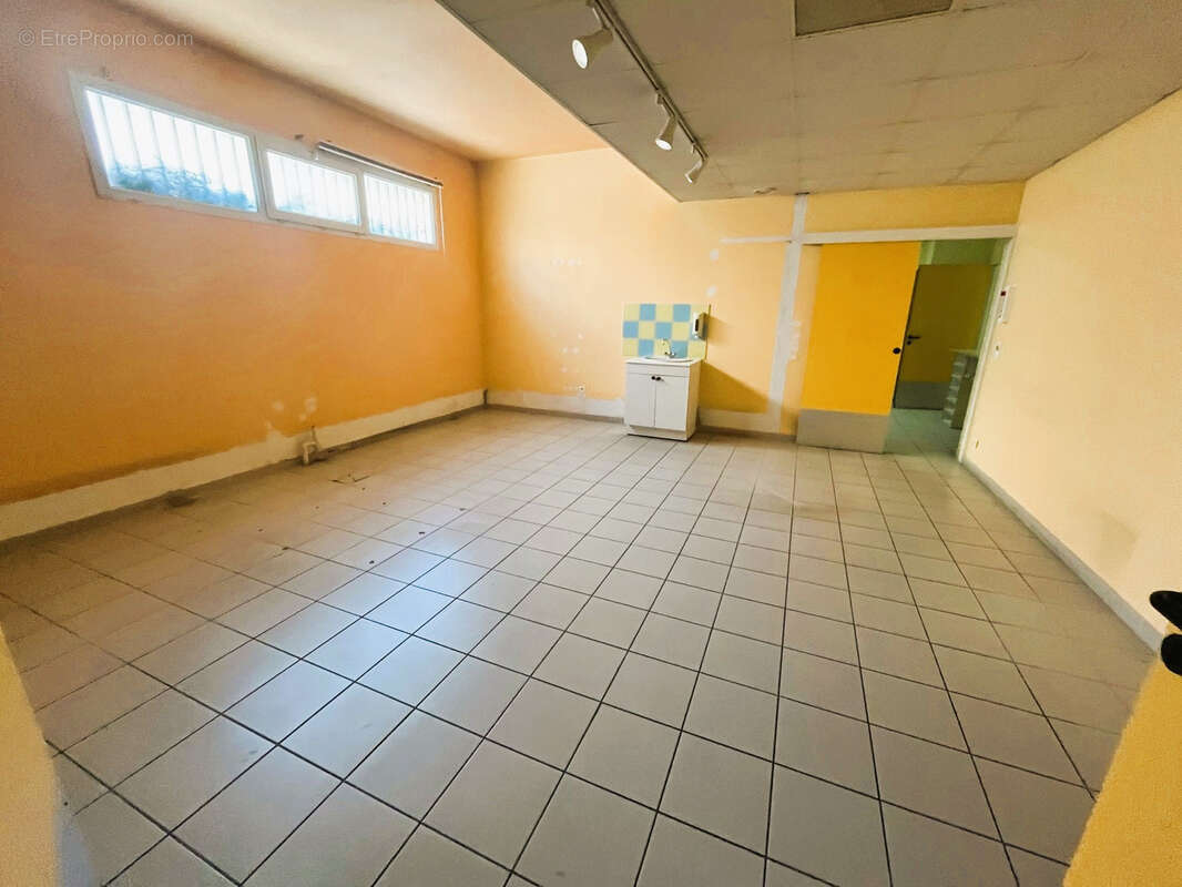 Commerce à PERPIGNAN