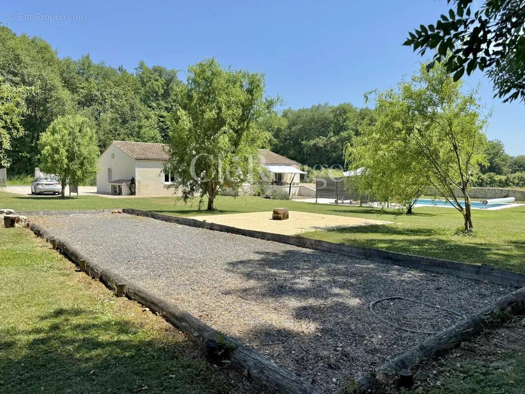 Maison à DURAS